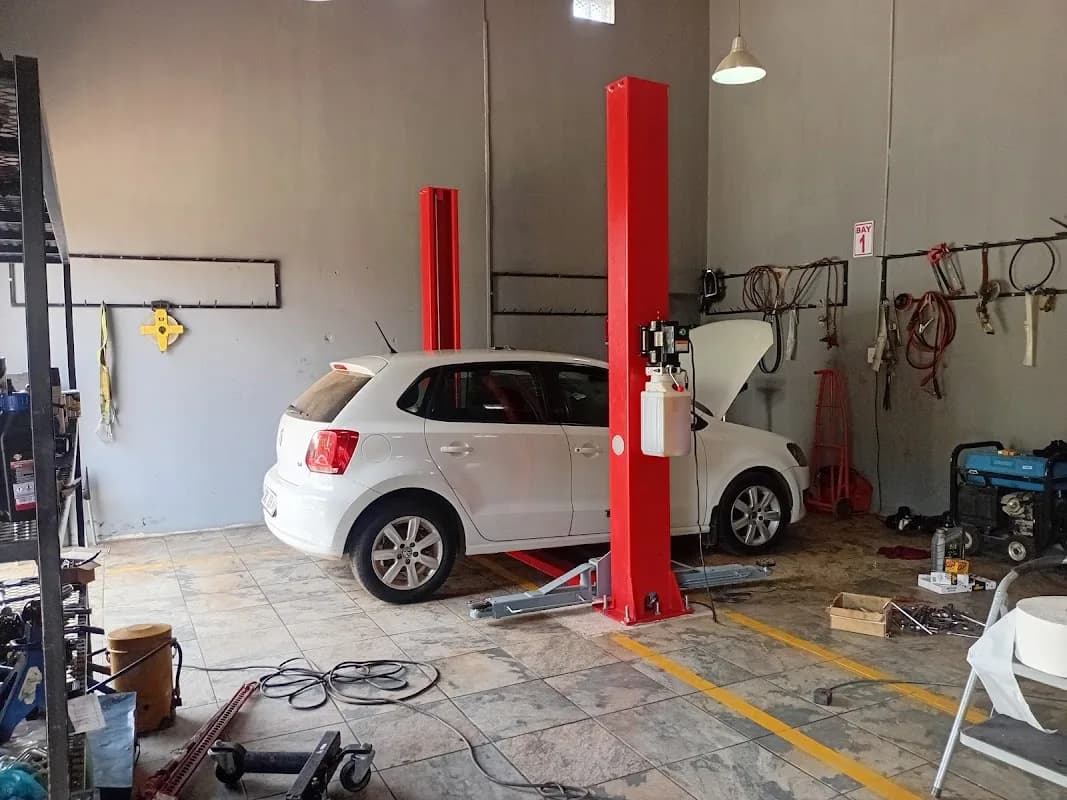 Growth Towing & Auto Repairs in Haenertsburg