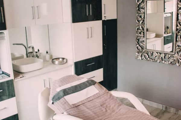 Beauty Treats Hair and Beauty Spa in La Lucia