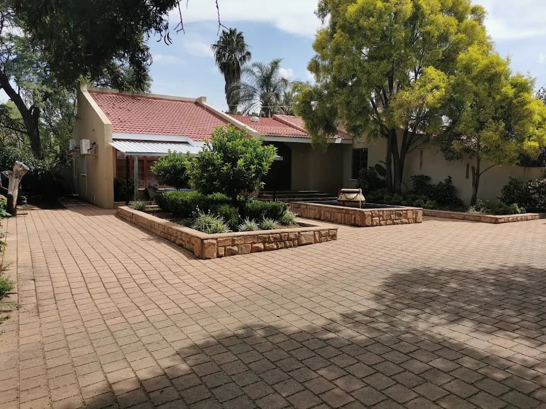 Gluckman drive guesthouse in Riebeeckstad