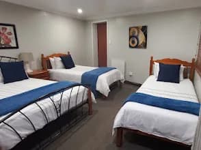 Rest-A-While Guest House Pretoria in Moreleta Park