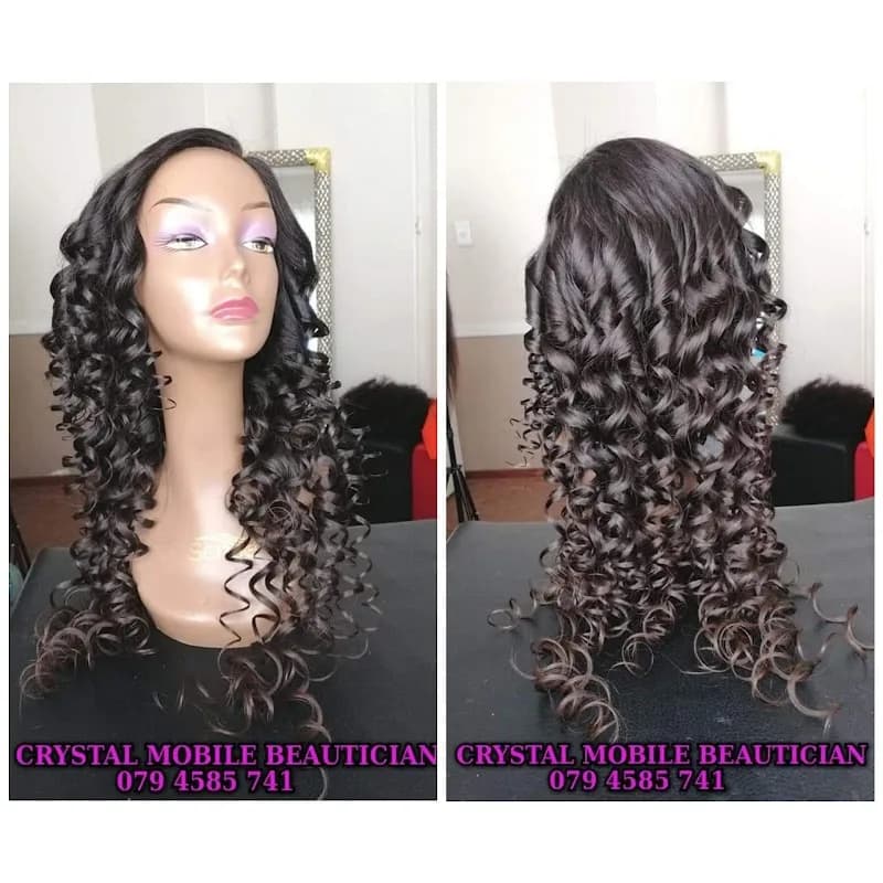Crystal Mobile Beautician in Willows