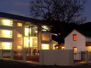 The Russel Hotel in Knysna CBD