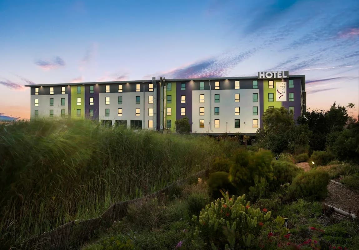 Hotel Verde - Cape Town Airport in Gugulethu
