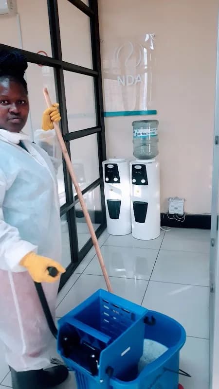 Sehlare Cleaning Services in Bendor