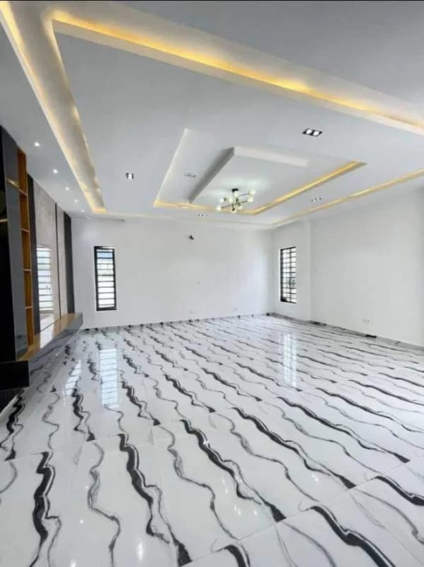 Humble king Universal service Ltd - Tile store in Port Harcourt ‧ in AGIP Estate