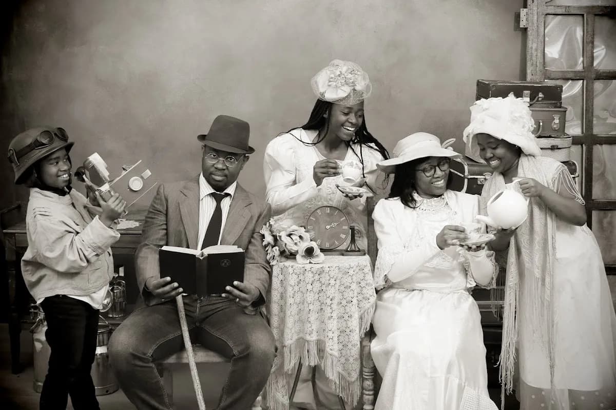 Vintage Photobooth at Little Paris in Brits Central
