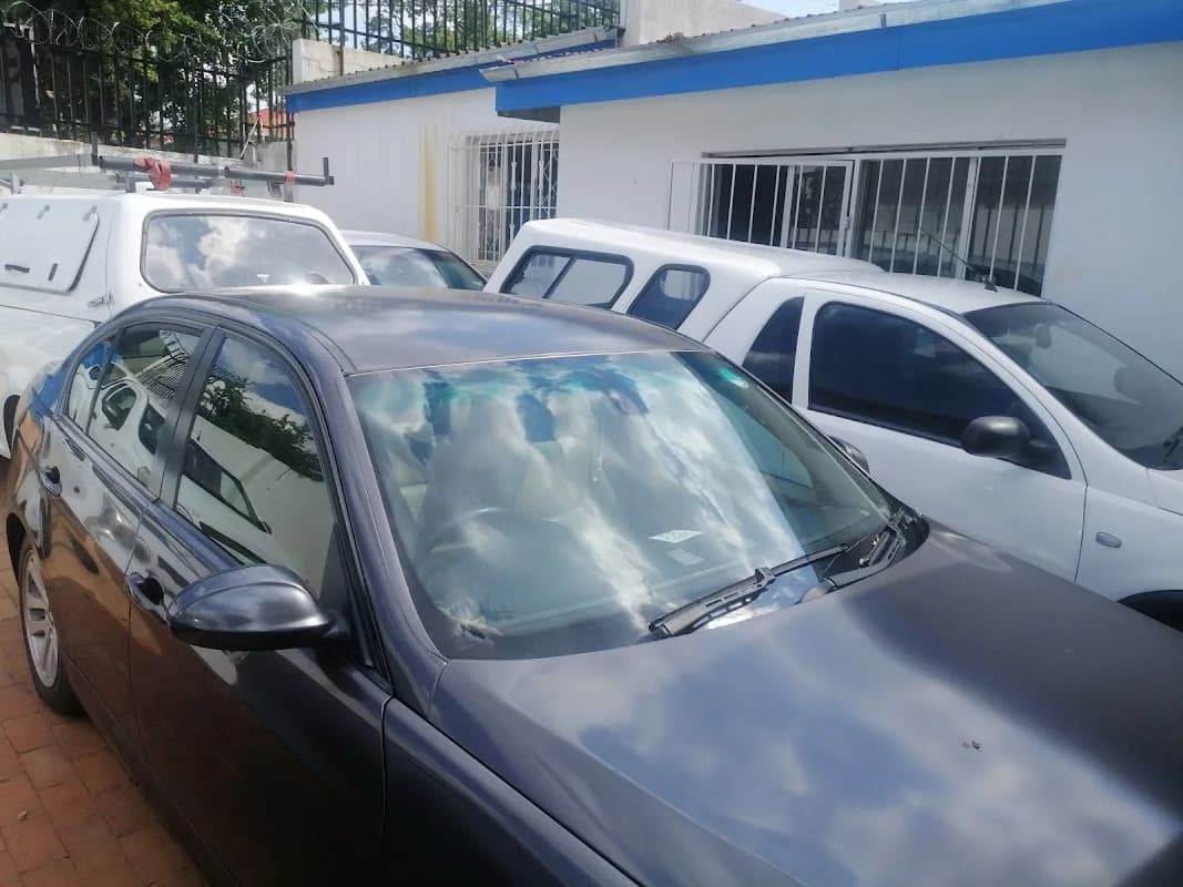 MIKE O CAR SALES in Norwood