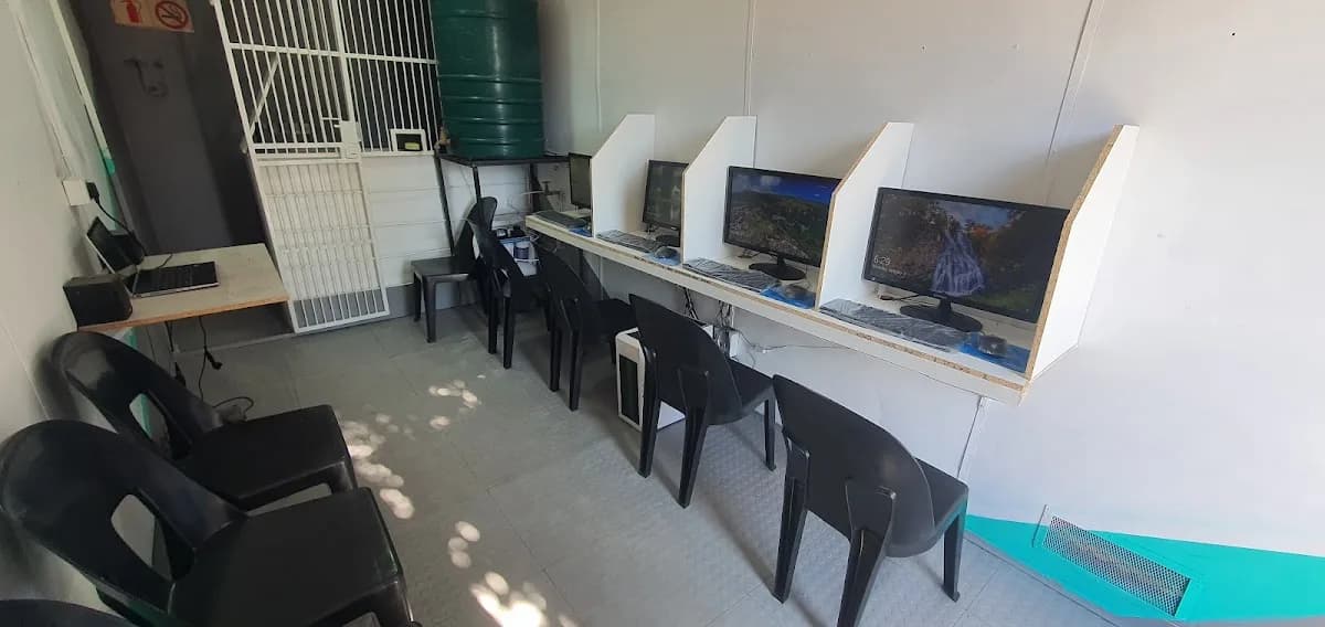 Hytation Internet Cafe & IT Solutions in Thabong