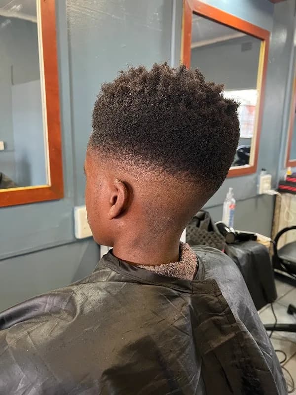 BT Hair & Beauty Lounge in Tlhabane