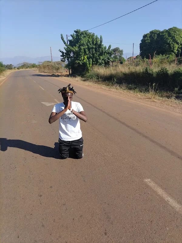 DR M Leshabane in Haenertsburg