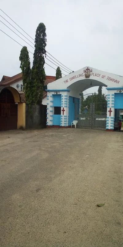 Avon Healthcare 445 Nigeria Airforce Base Hospital in Agidingbi