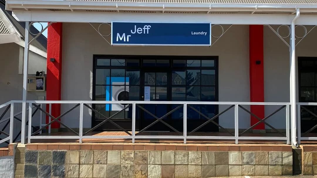Mr Jeff Laundry Lonehill in Paulshof