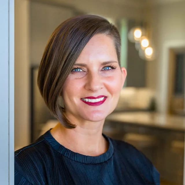 Shannon Woodside, Realtor in LSU / Perkins Road