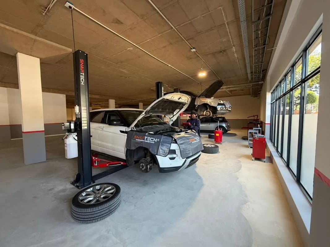 Dynamic Auto Clinic (Pty) Ltd in Brooklyn