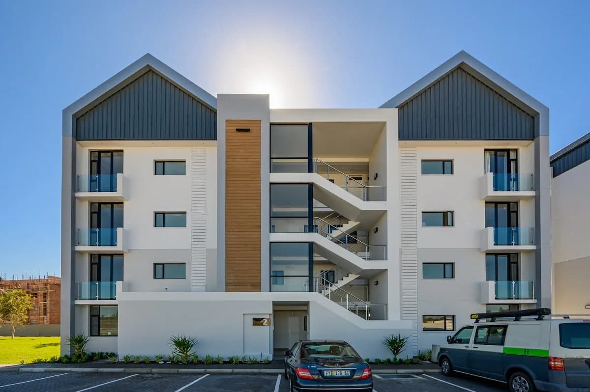 Bella Mare Apartments Near Beachfront in Summerstrand