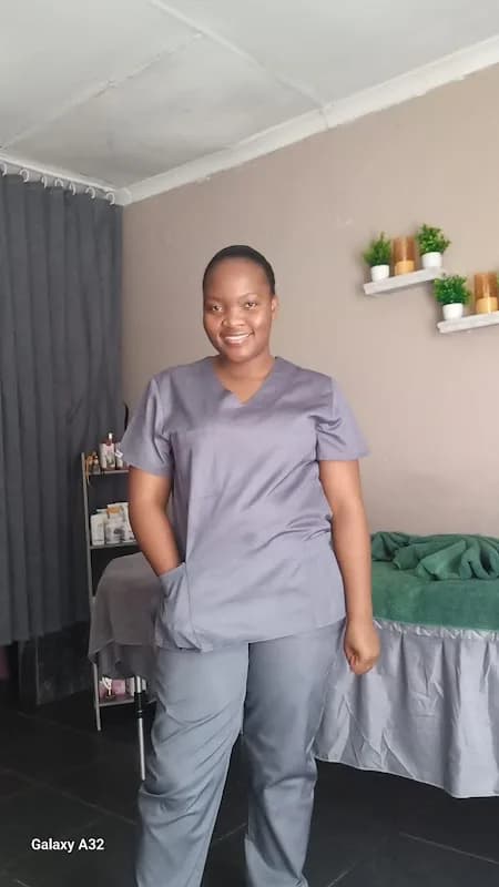 Parom beauty spa in Tlhabane