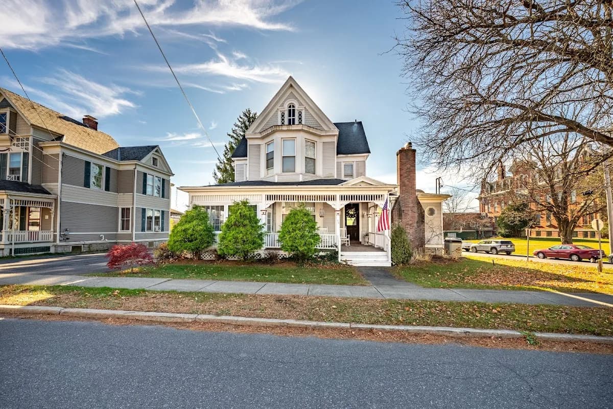 Kearney Brown Realty in Downtown Albany