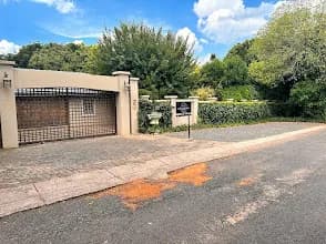 Woods Guest House B&B in Middelburg CBD