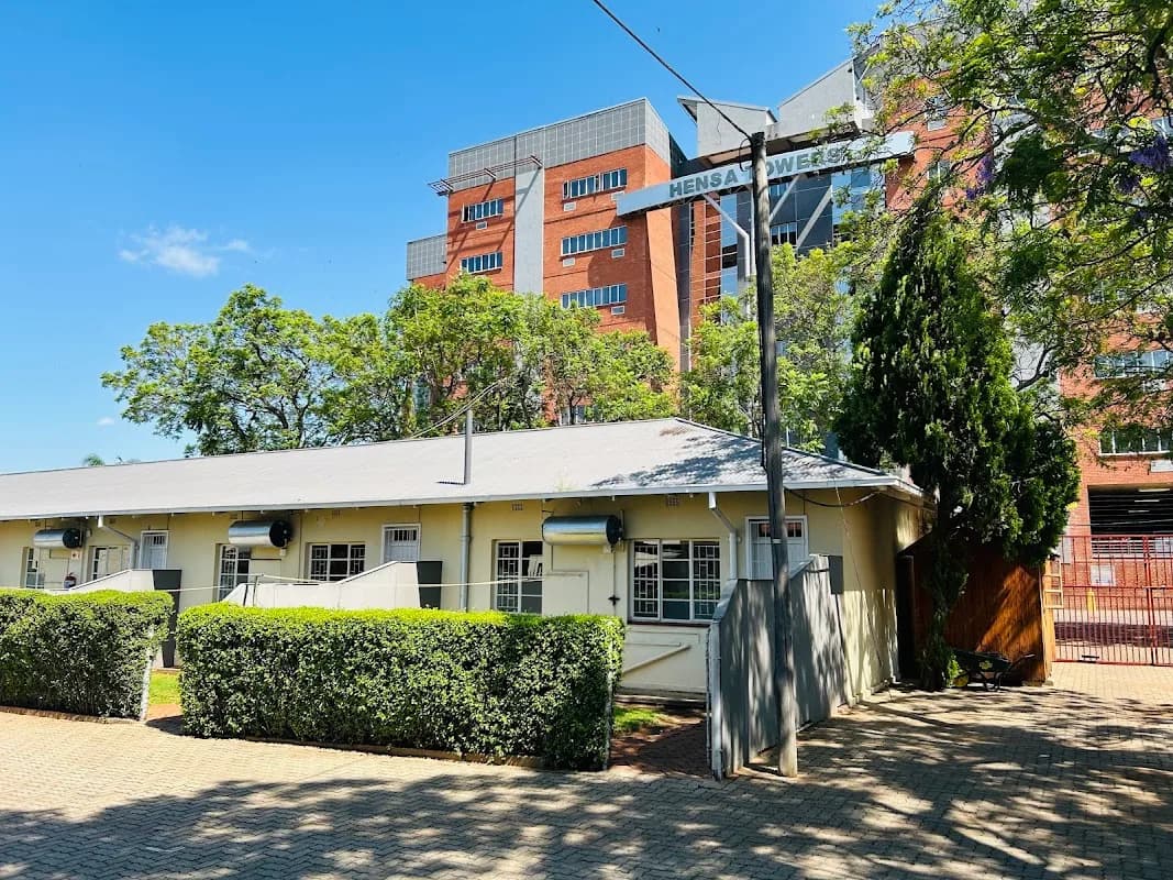 FRJ Properties in Flora Park