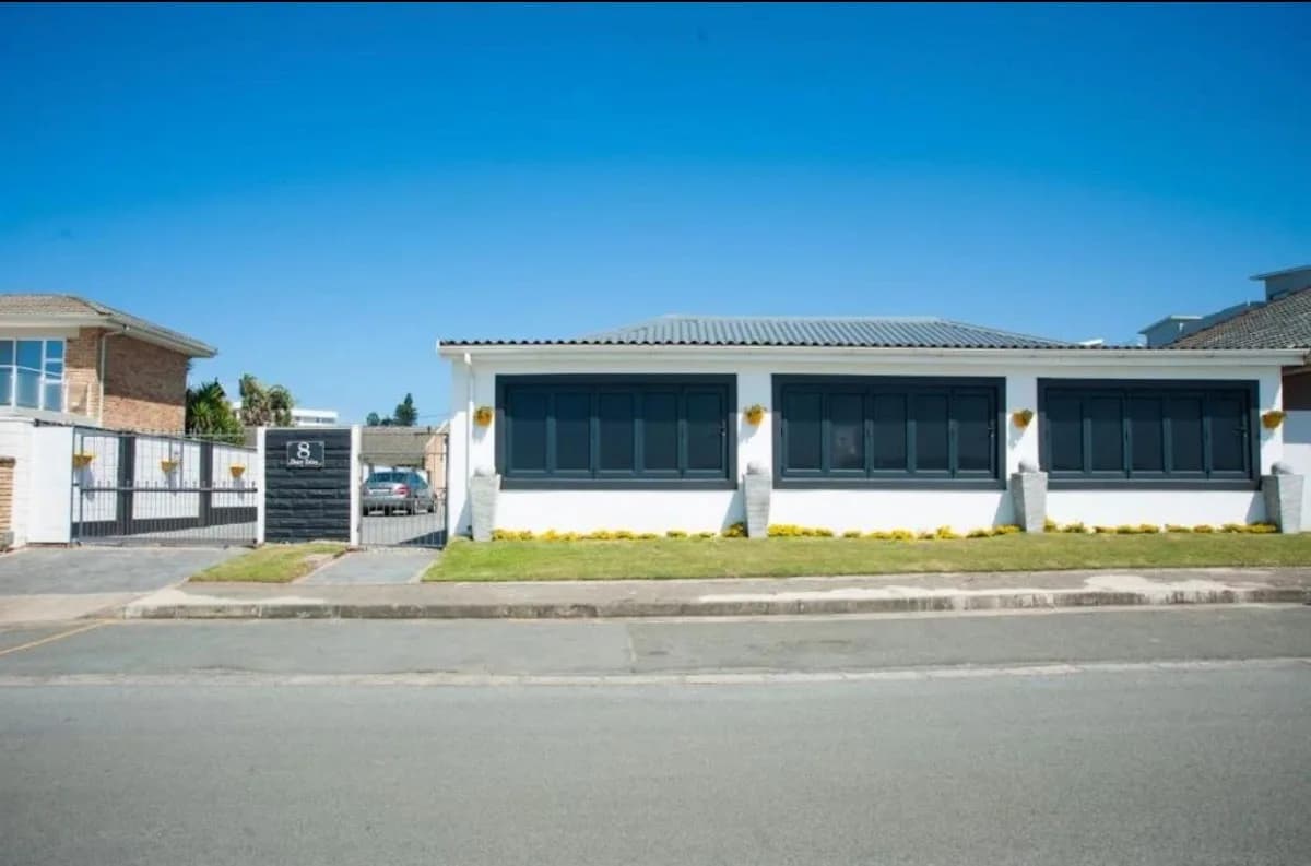 8ondeary Airbnb in Gonubie