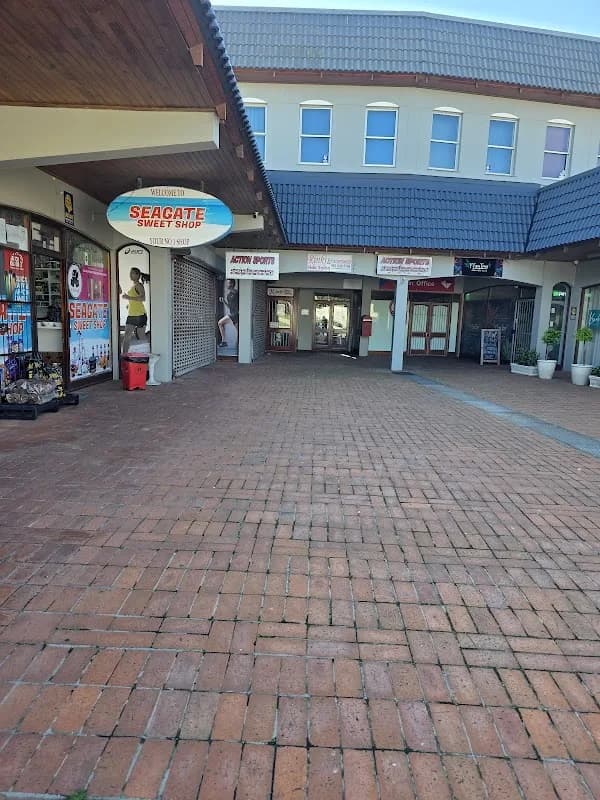 Nokubonga Ngubane Psychologist in Gqeberha CBD