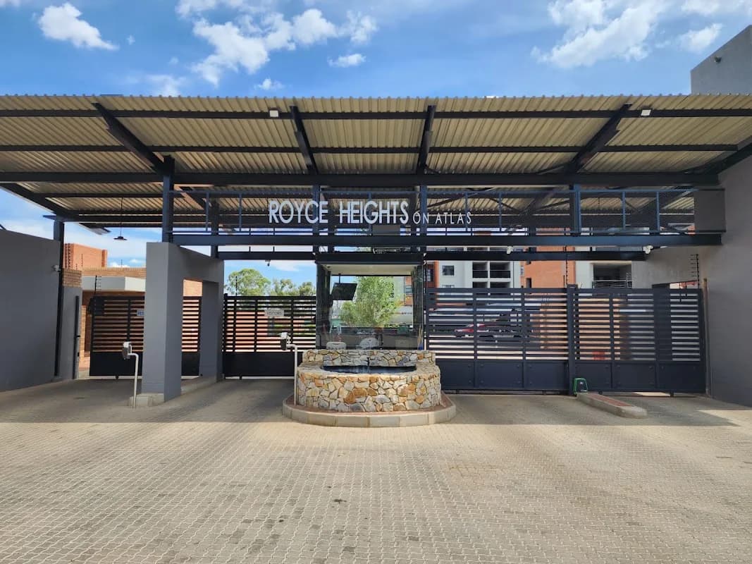 Royce Heights Complex - Boksburg. in East Rand Mall