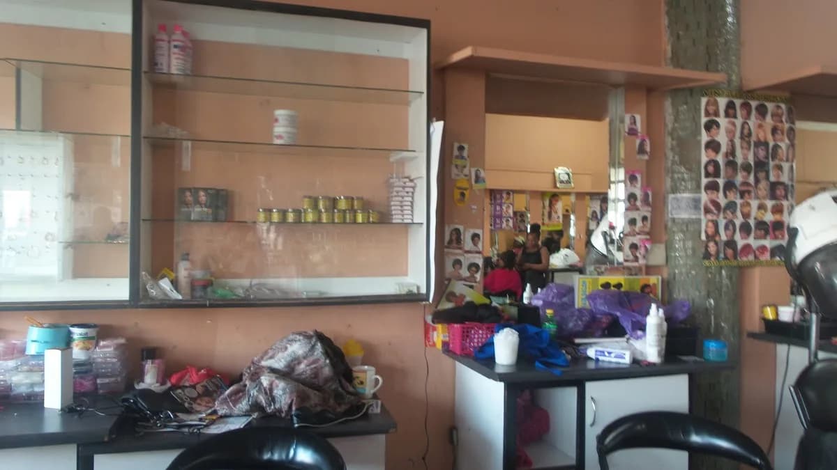 New Look Hair Salon & Boutique in Polokwane CBD