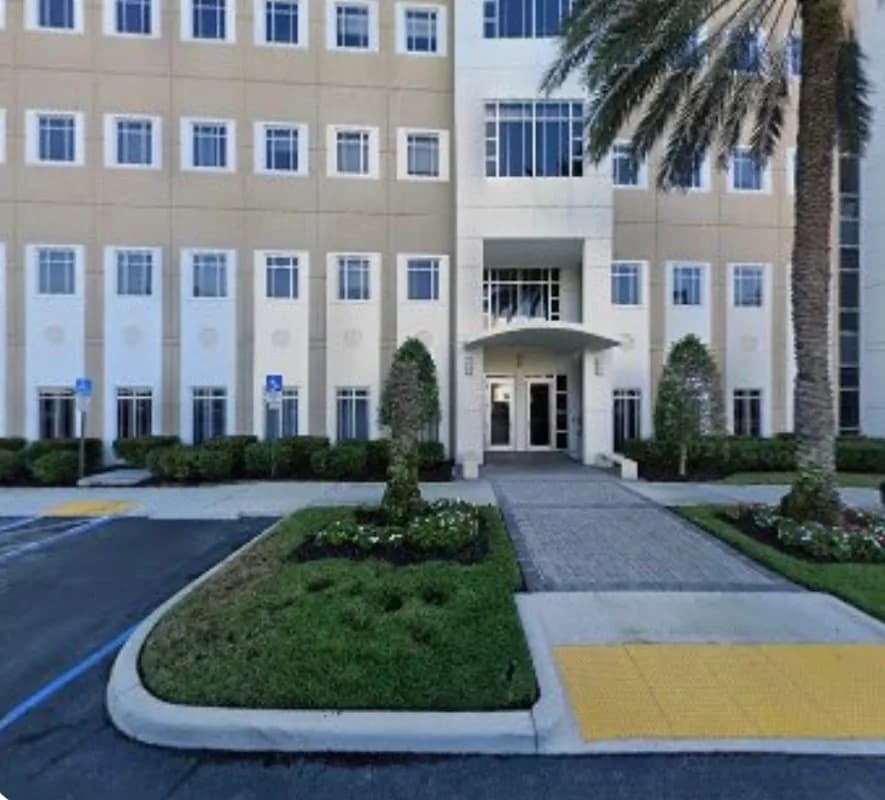 Fascinante Digital in Palm Beach Island