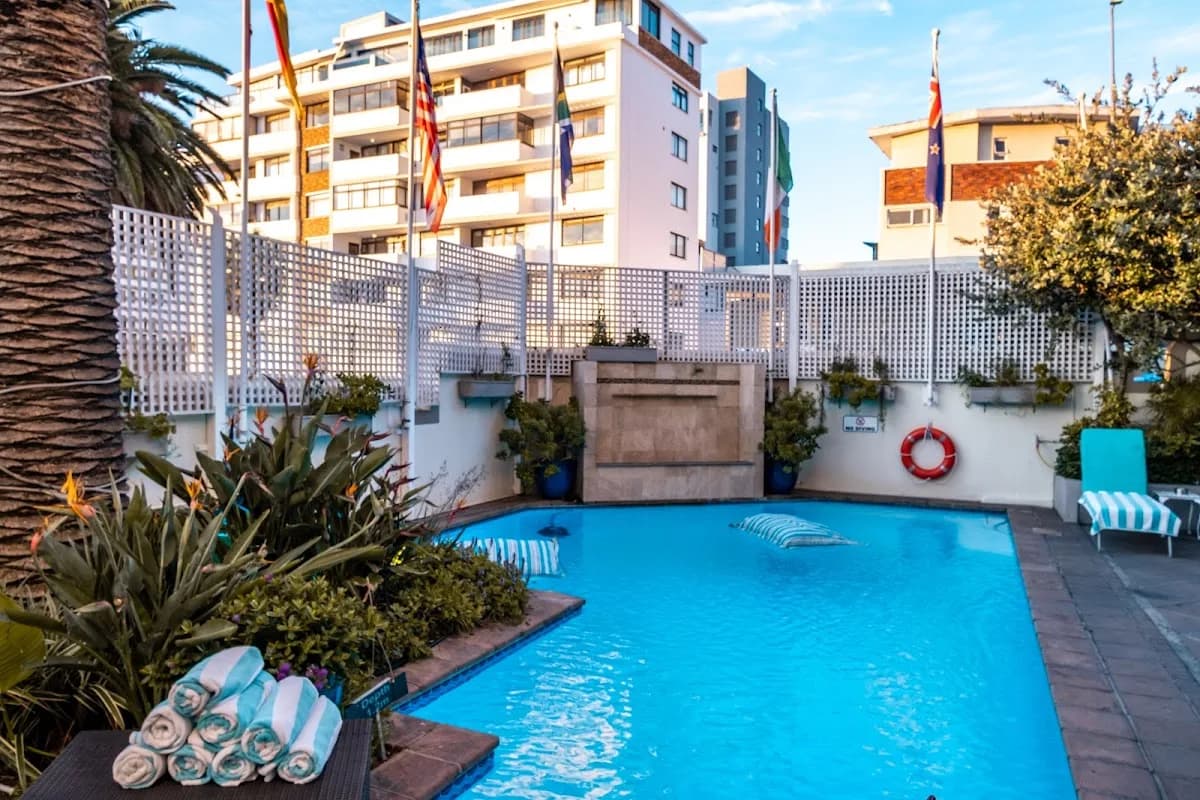 The Bantry Aparthotel by Totalstay in Clifton