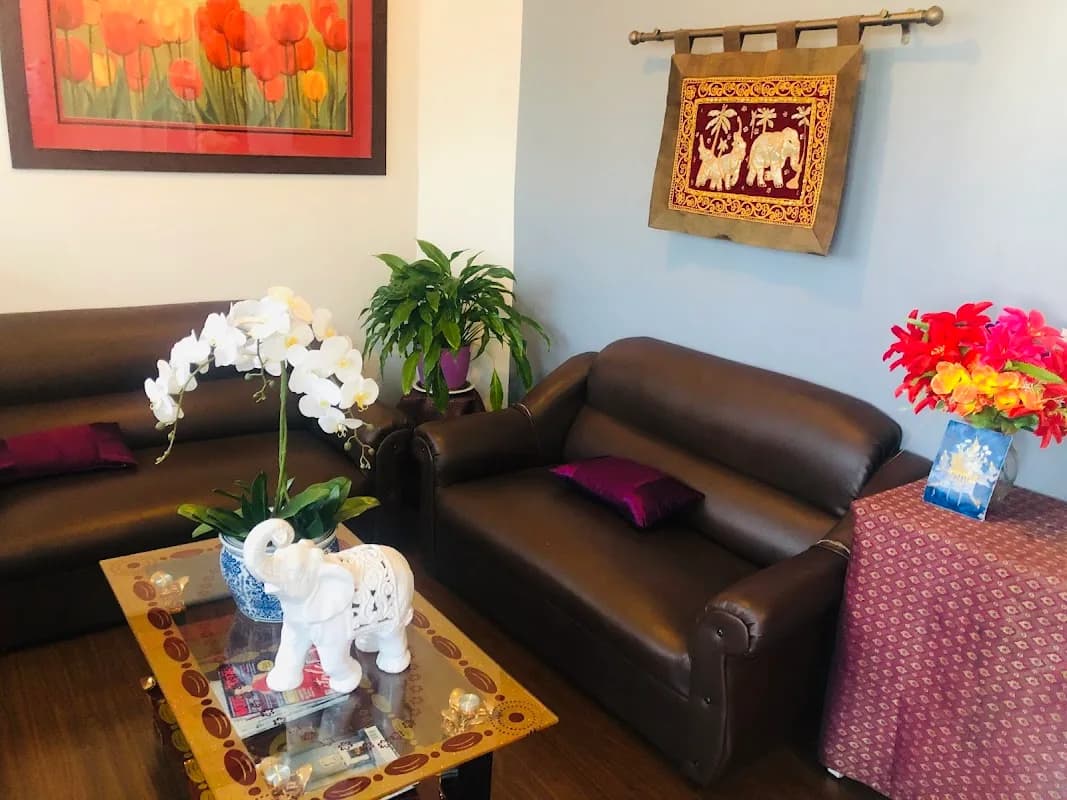 Hatyai Original Thai Massage in Newlands