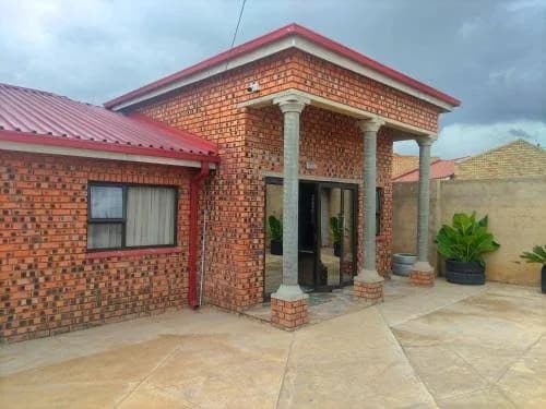Mountain View Guesthouse in Phuthaditjhaba CBD