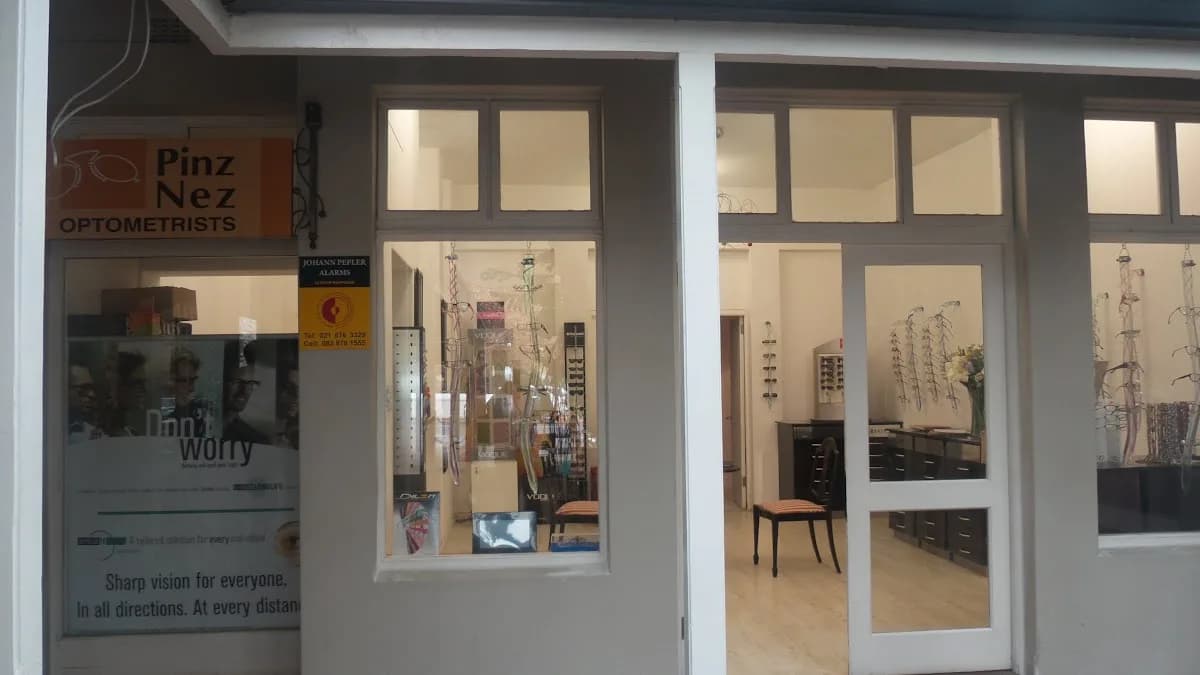 PINZ NEZ OPTOMETRISTS in Franschhoek