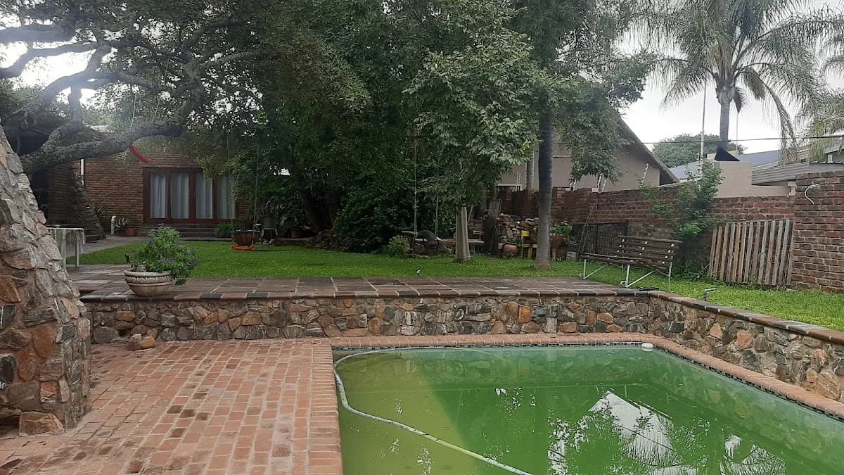 Birrea Guest House in Bendor