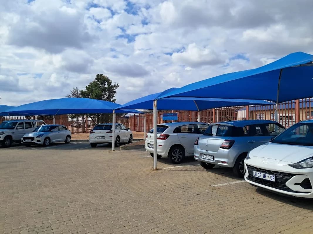 Bluu Car and Van Rental Polokwane in Bendor