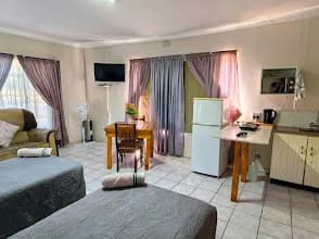 Marli Self-caterring Guesthouse Welkom in Welkom CBD