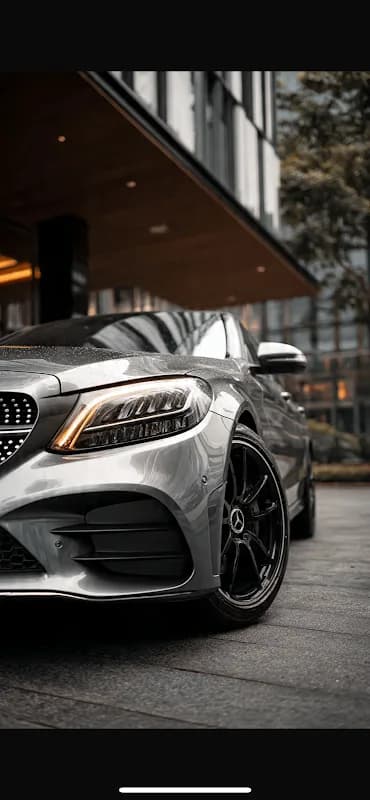 Kingshaka luxury airport shuttle services in La Lucia