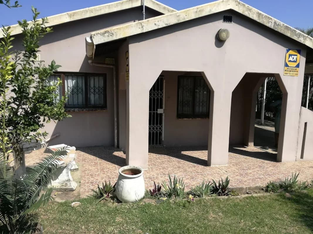RE/MAX Tricolor - Pinetown in Pinetown