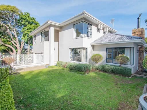 Sally Shaw Estate Agent - Sales and Rentals in the Newlands area of Cape Town's Southern Suburbs in Newlands