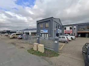 Functioning fit in Knysna CBD