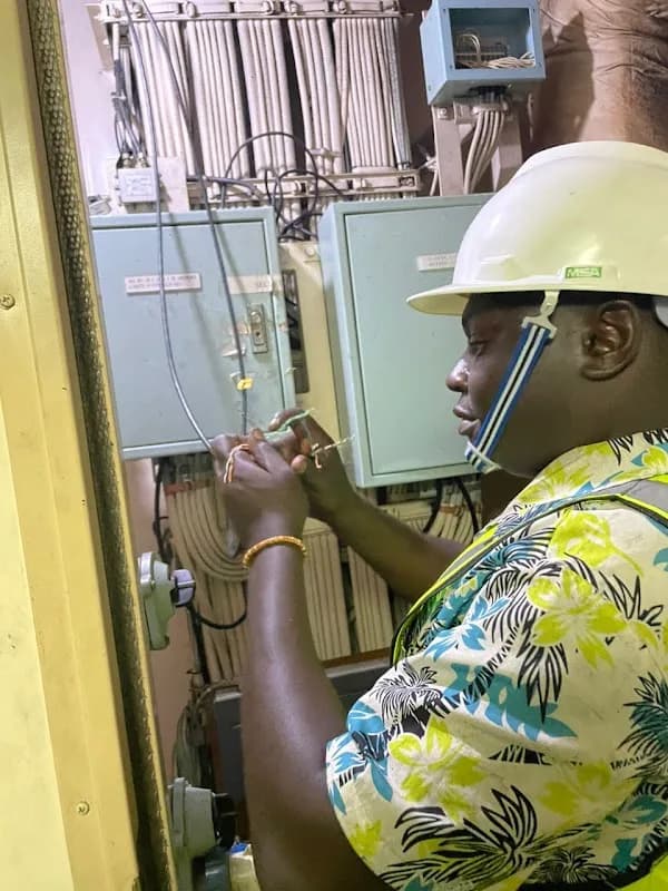 MEGANETWORKS in Ajah