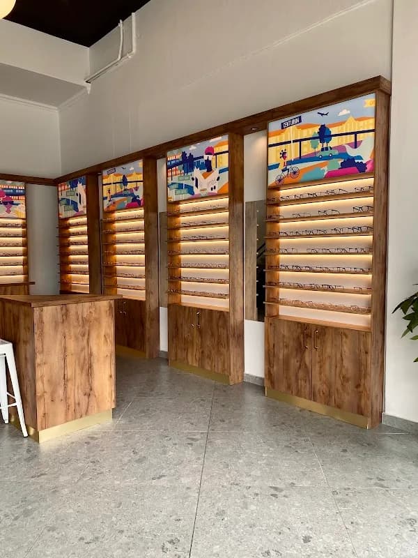 Optique Optometrists Centurion in Midfield Estate