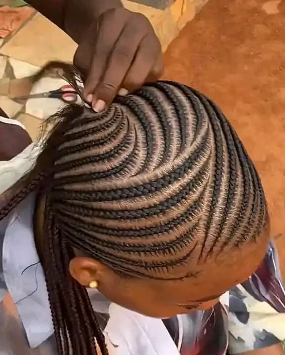 Dimpho's hair salon in Hazyview