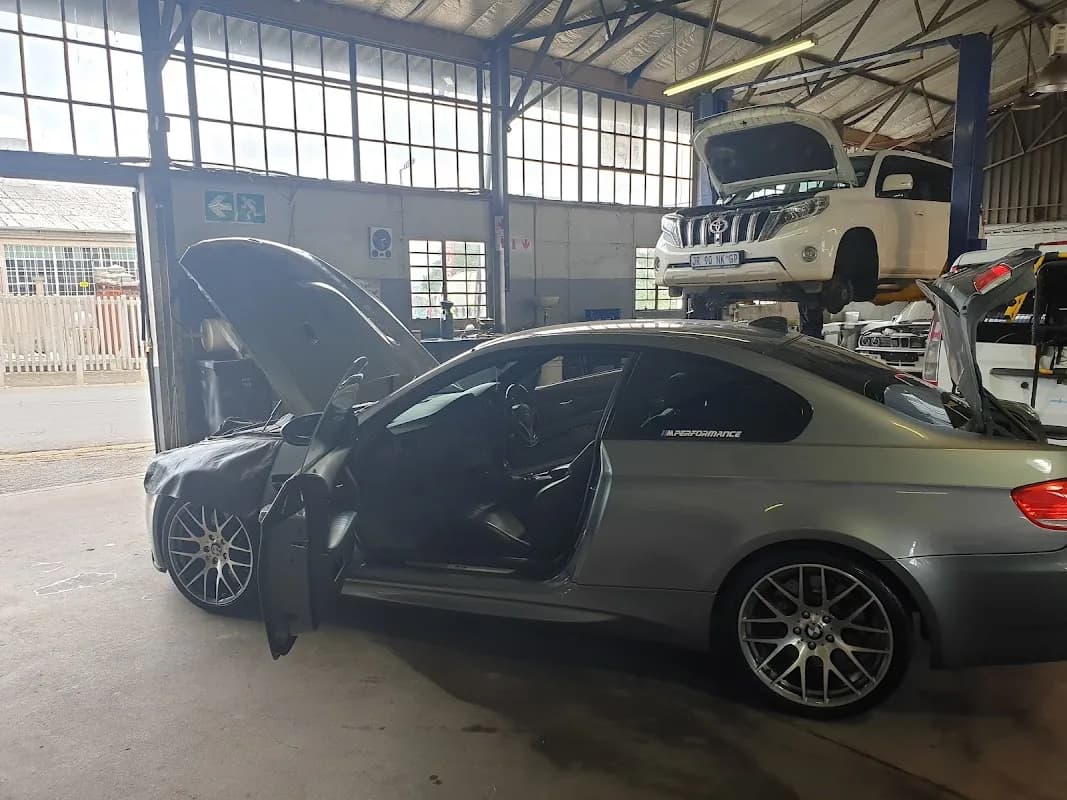LM Automotive PTY (LTD) in Alexandra