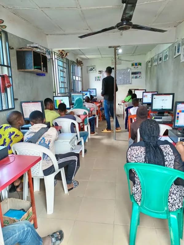 Vidoms Computer Training Centre, Ushafa, Bwari in Bwari