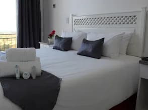 Royal Ushaka Hotel Morningside in Morningside