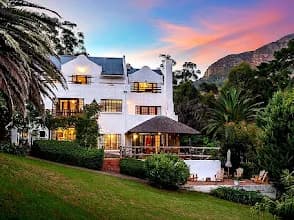 De Molen Guesthouse in Somerset West CBD