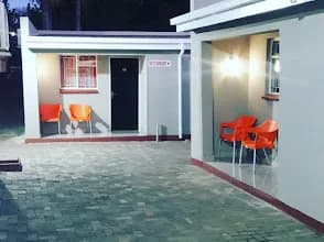 VALLEY GUEST HOUSE in Arcadia