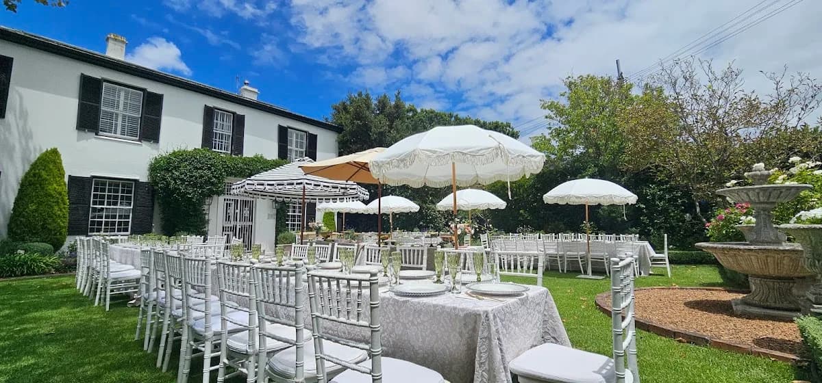 Sandown Lodge in Rondebosch