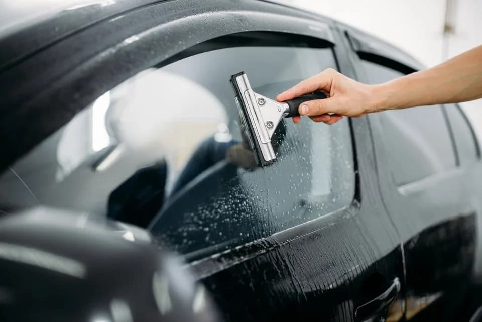 Finest Tinting and Motor accessories in Ojo