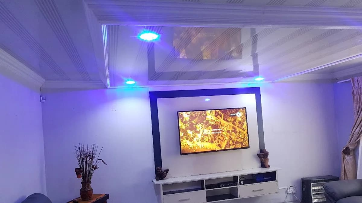 Kitchens and interior designs in Zamdela